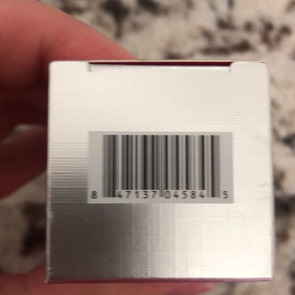 PUR iconic glow illuminating face and body dry oil - Picture 4 of 4